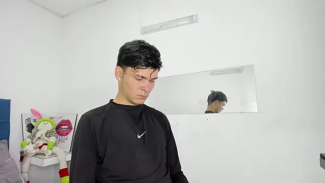 Aaron Foxxx online show from January 13, 2026, 1:16 pm