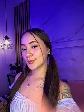 Honey noir online show from February 20, 2026, 3:14 am