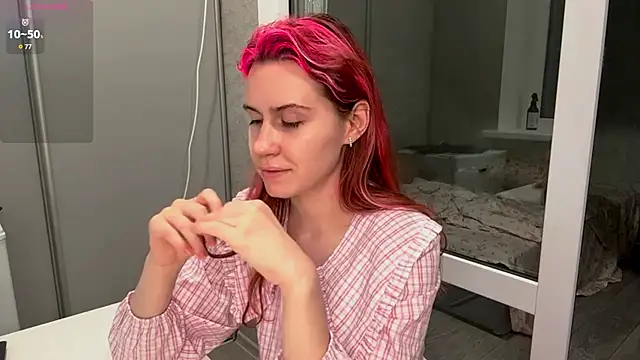 FawnDubler online show from October 12, 2025, 5:23 pm