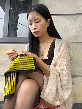 -mayhan11 online show from October 14, 2025, 2:45 am