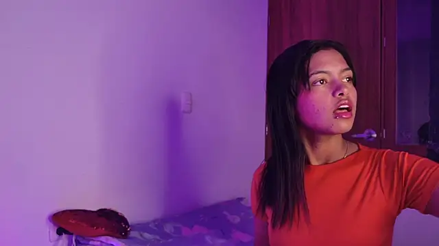 miamiller188 online show from November 14, 2025, 11:35 pm