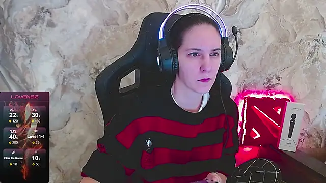 Irwi Tomboy online show from April 29, 2026, 10:08 am