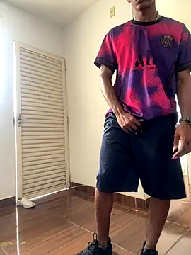 Jronlinejr-05 online show from January 8, 2026, 1:02 pm