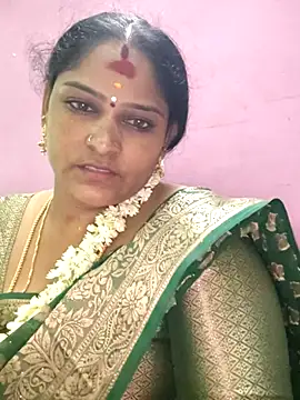 Snapshot of navyasree143 chatting on October 2, 2025, 5:31 pm navyasree143 online show from October 2, 2025, 5:31 pm