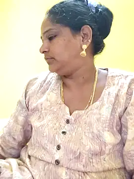 Snapshot of navyasree143 chatting on October 7, 2025, 3:14 am navyasree143 online show from October 7, 2025, 3:14 am