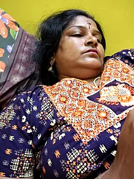 Snapshot of navyasree143 chatting on October 8, 2025, 5:21 pm navyasree143 online show from October 8, 2025, 5:21 pm