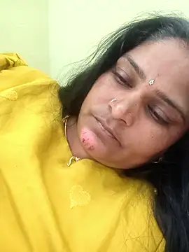 navyasree143 online show from January 8, 2026, 5:21 am