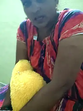 navyasree143 online show from April 18, 2026, 7:07 pm