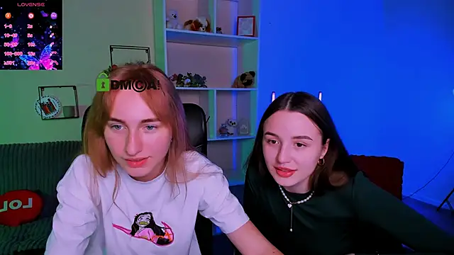 Snapshot of leslie_bird chatting on October 15, 2025, 11:43 am leslie bird online show from October 15, 2025, 11:43 am