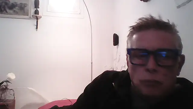 Andyrsdick online show from October 8, 2025, 8:17 pm