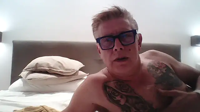 Andyrsdick online show from October 13, 2025, 9:26 pm