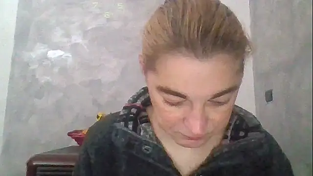 GoldenAngelMilf online show from March 19, 2026, 6:06 am