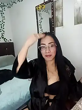 YaraDuartee online show from January 15, 2026, 12:59 am