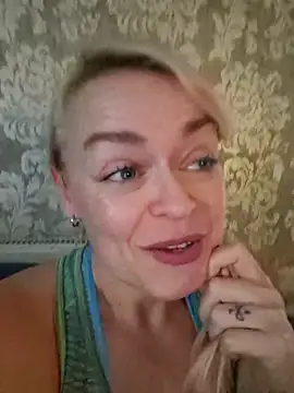 demidelightfulxx online show from October 4, 2025, 11:30 am