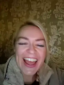 demidelightfulxx online show from October 12, 2025, 7:18 am