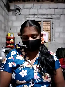 Tamil Hot Sandy online show from February 6, 2026, 6:44 pm