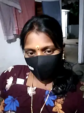 Tamil Hot Sandy online show from June 4, 2026, 5:52 pm