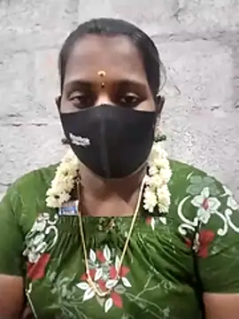 Tamil Hot Sandy online show from June 9, 2026, 5:02 pm