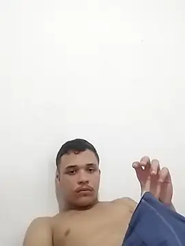 kkaycelia online show from March 4, 2026, 9:21 pm