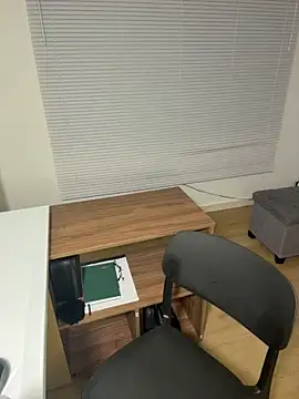 Capricho 01 online show from April 14, 2026, 6:14 pm