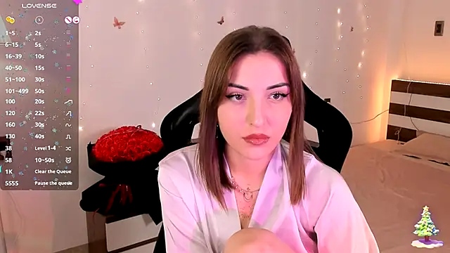 AmyVilvet  online show from December 2, 2025, 6:36 pm