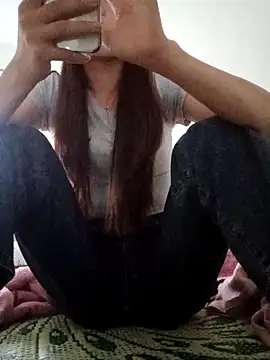 Snapshot of nhinhi-sexy chatting on November 17, 2025, 9:04 am nhinhi-sexy online show from November 17, 2025, 9:04 am