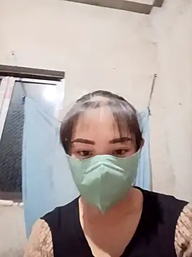 bree-zz online show from November 27, 2025, 11:56 am