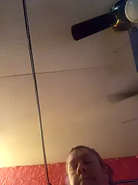 violentviolet68 online show from February 12, 2026, 4:35 pm