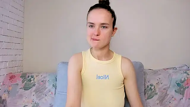 LilMary  online show from March 16, 2026, 7:45 am