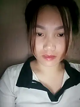 min-xinh online show from September 30, 2025, 7:41 pm