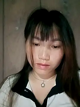 min-xinh online show from April 20, 2026, 10:11 pm