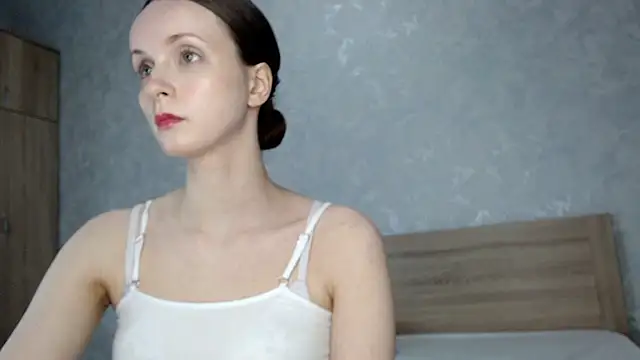 Snapshot of Yourplayfulspark chatting on October 2, 2025, 4:58 pm Yourplayfulspark online show from October 2, 2025, 4:58 pm