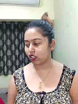 Snapshot of Hot_Misti_69 chatting on May 13, 2026, 4:37 pm Hot Misti 69 online show from May 13, 2026, 4:37 pm