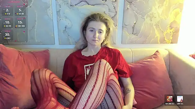 CamillaDreamer online show from April 13, 2026, 1:11 am