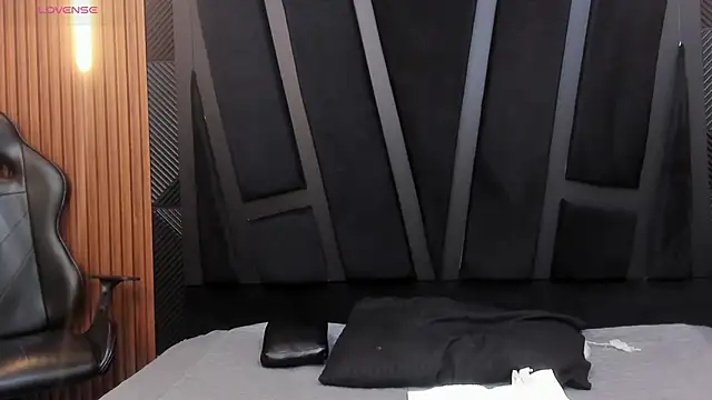 Valka Ross online show from November 8, 2025, 11:36 pm