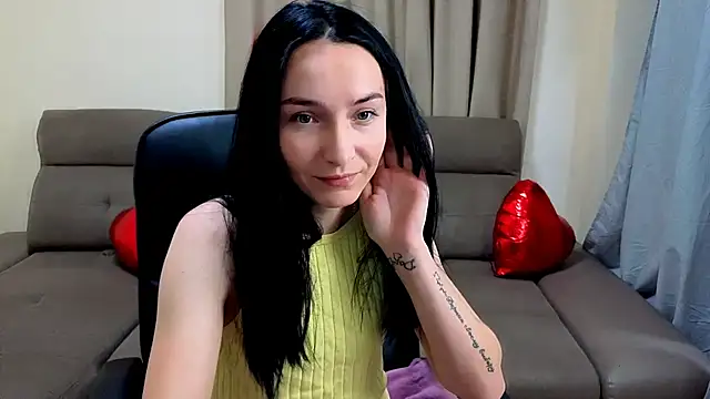 Emilly  Grey online show from February 10, 2026, 7:29 pm