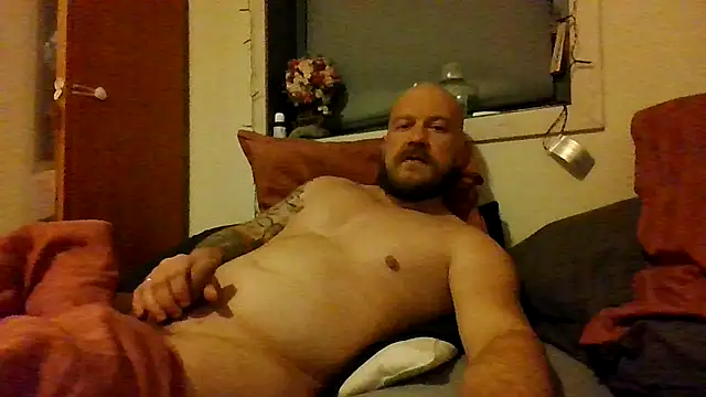 Snapshot of Real_viking chatting on November 16, 2025, 7:19 pm Real viking online show from November 16, 2025, 7:19 pm