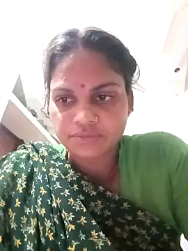 SHMA-77 online show from November 3, 2025, 3:46 pm