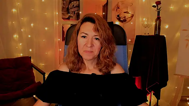 DonnaSmitth online show from November 29, 2025, 10:07 am