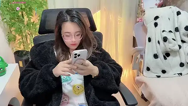 NEWONETO online show from January 16, 2026, 8:35 pm