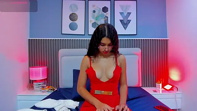 liz  cute online show from October 10, 2025, 11:53 am