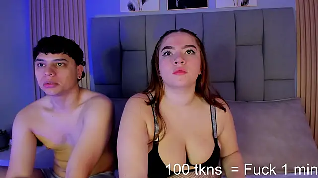 Kandyfrees  online show from November 4, 2025, 11:31 am