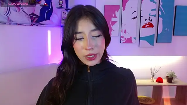 koyuki san online show from February 9, 2026, 12:09 pm