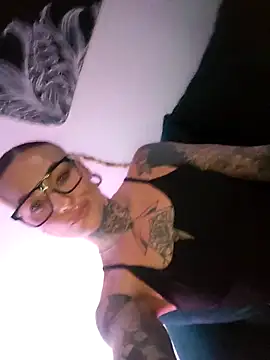 Peach420live online show from December 3, 2025, 9:13 pm