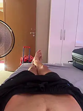 Snapshot of MCLZK chatting on November 30, 2025, 7:07 pm MCLZK online show from November 30, 2025, 7:07 pm