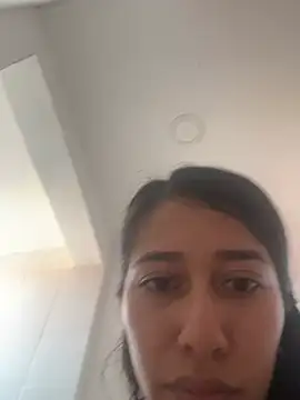 Amelia Rivas online show from April 9, 2026, 2:55 pm