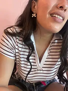 Amelia Rivas online show from June 3, 2026, 6:57 pm