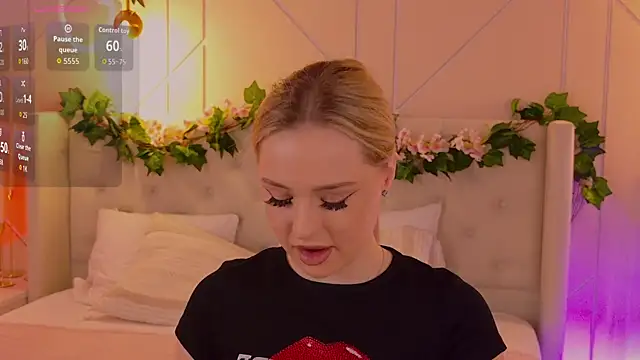 EllyLinn online show from April 2, 2026, 5:10 pm