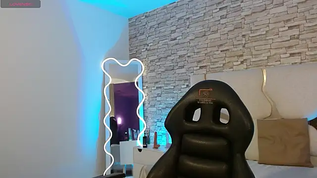 casse tay online show from November 23, 2025, 3:06 am