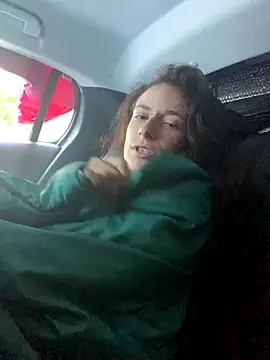 GoldenPussy1329 online show from November 9, 2025, 9:29 am